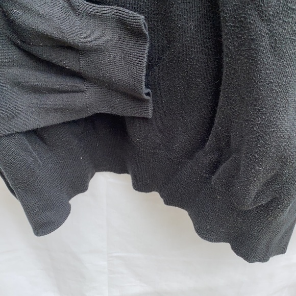 !!3/$45!! Men's polo V-neck sweater - Picture 3 of 4